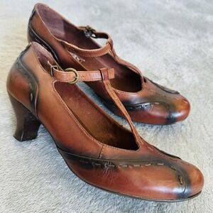 Pikolinos Brown Leather Mary Jane T-Strap Spool Heel Pumps Spain Size 39/8.5